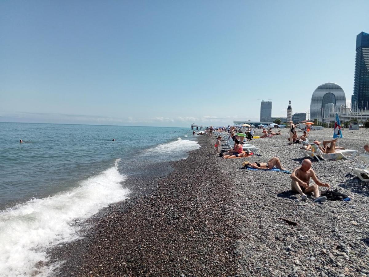 Orbi City Apartment With Sea View Batumi Exterior photo