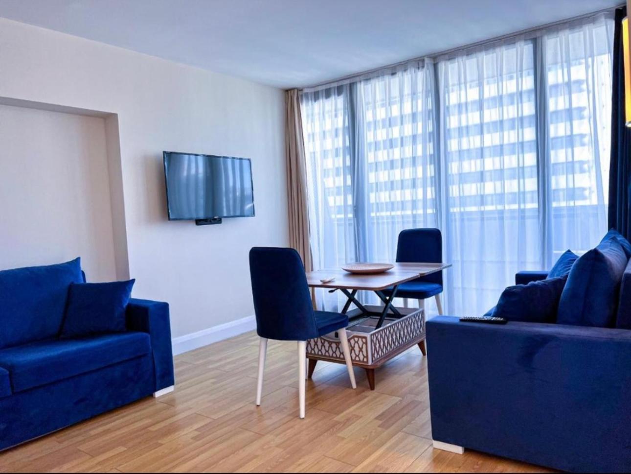 Orbi City Apartment With Sea View Batumi Exterior photo